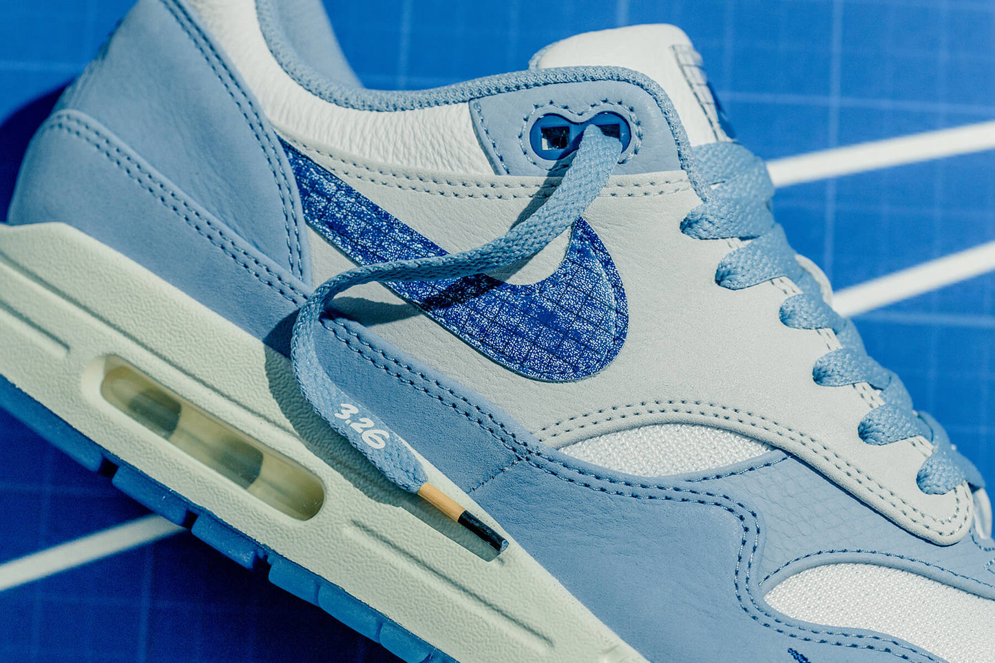 Air Max 1 PRM "Blueprint" - White/Dark Marina Blue/Leche Blue