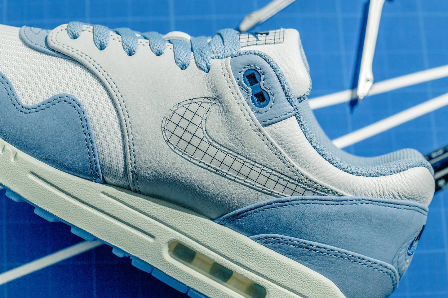 Air Max 1 PRM "Blueprint" - White/Dark Marina Blue/Leche Blue